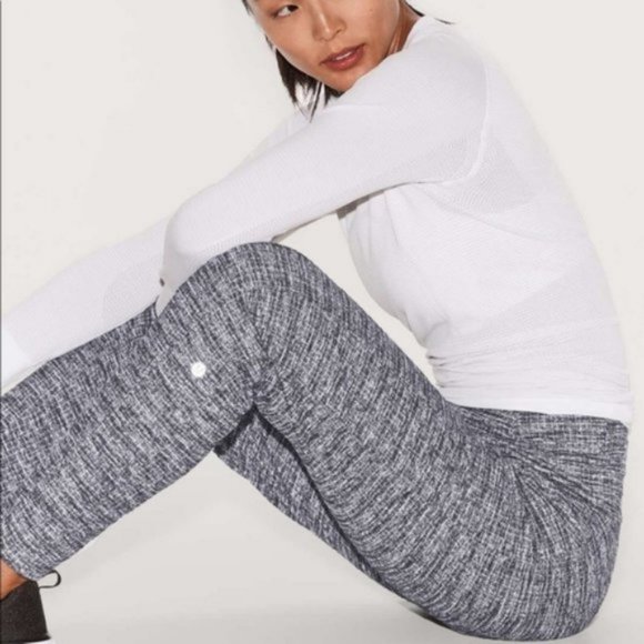 Lululemon Run On Jogger Ringspun Denim Black White - Picture 2 of 15